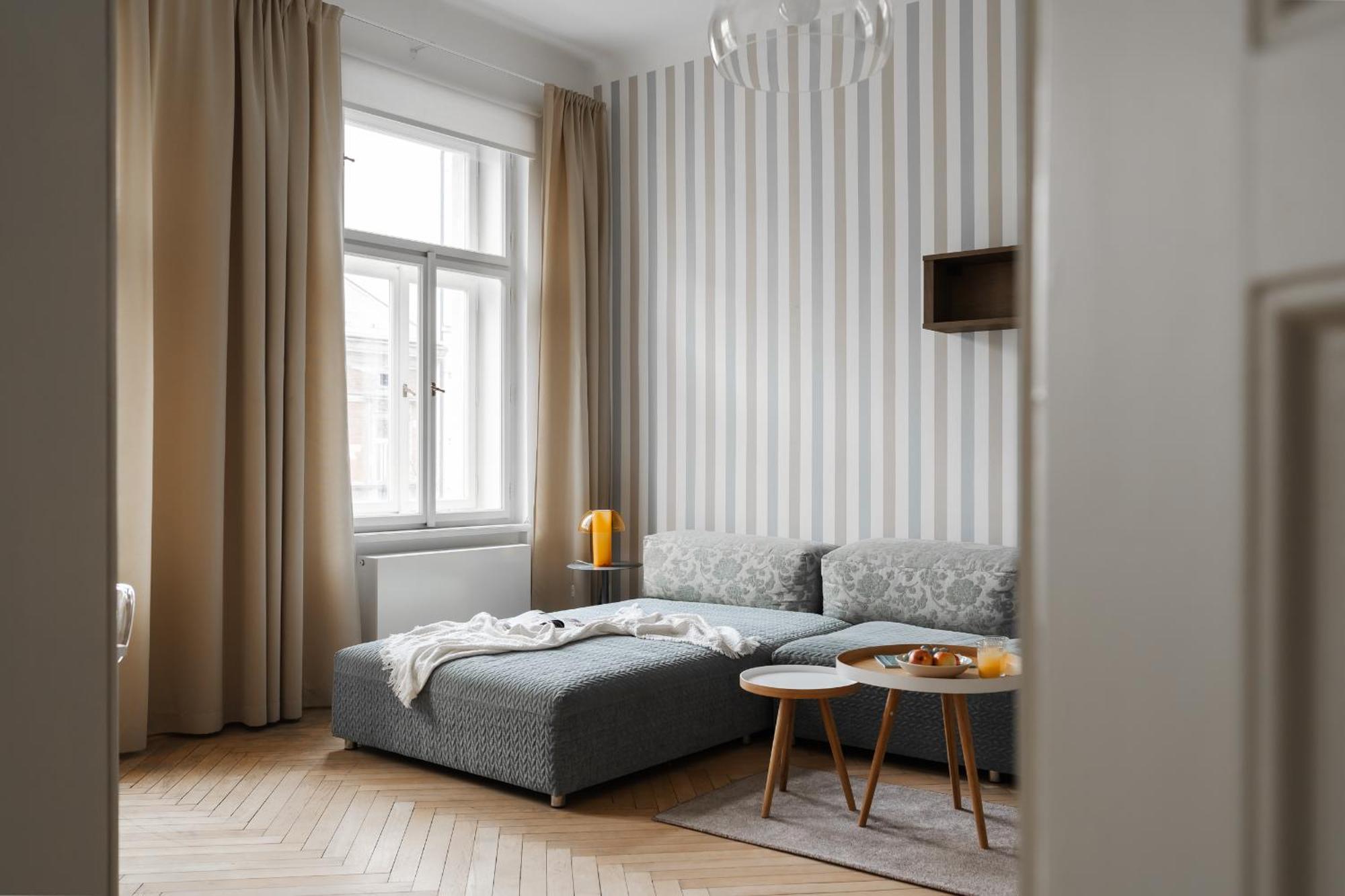 Apartment Francouzska