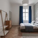 Francouzska Suites